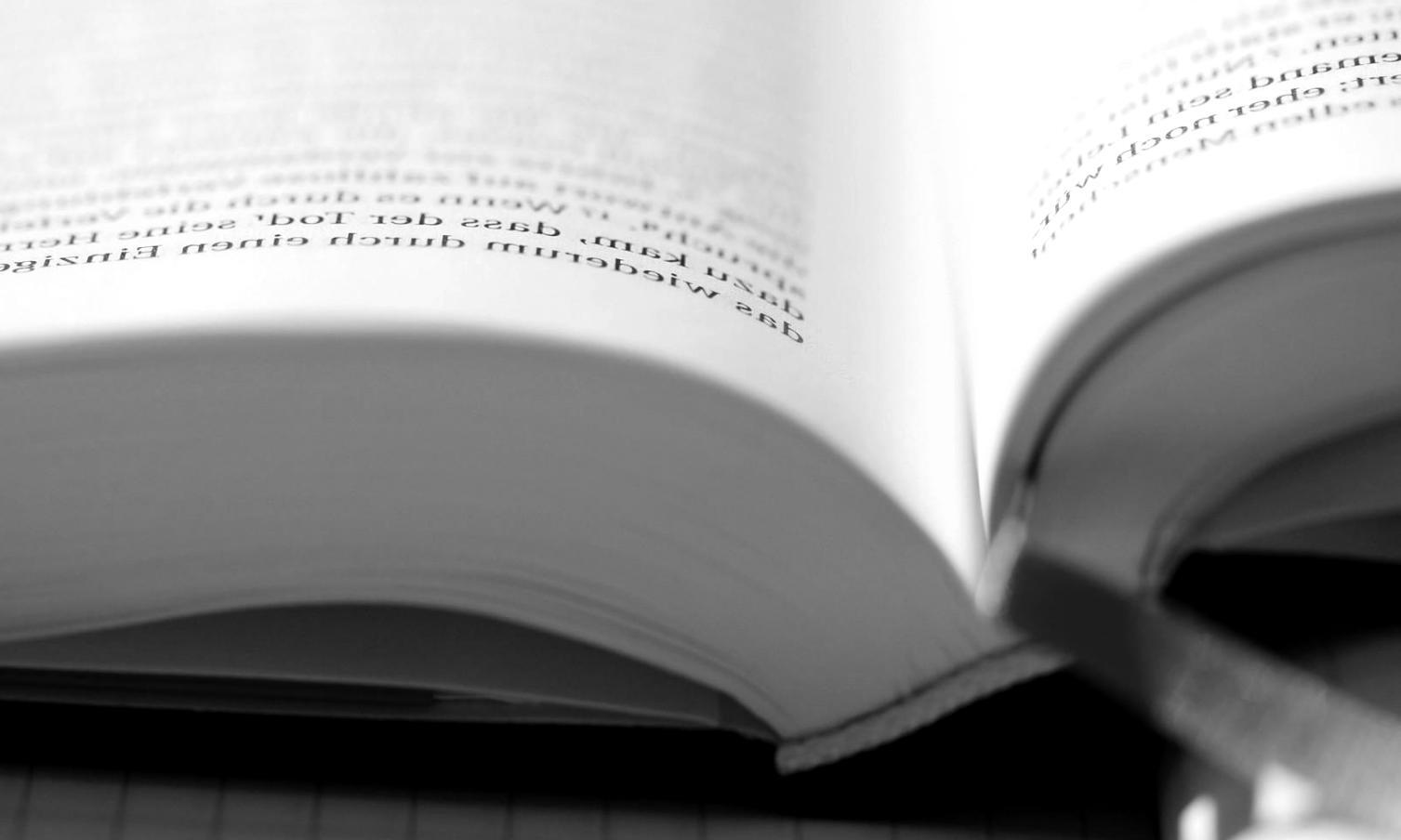 Seminar materials and contract analysis